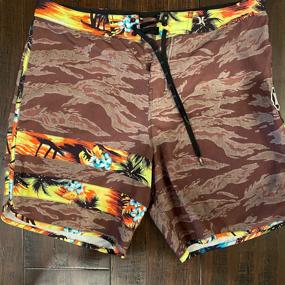 Hurley Camo Boardshorts